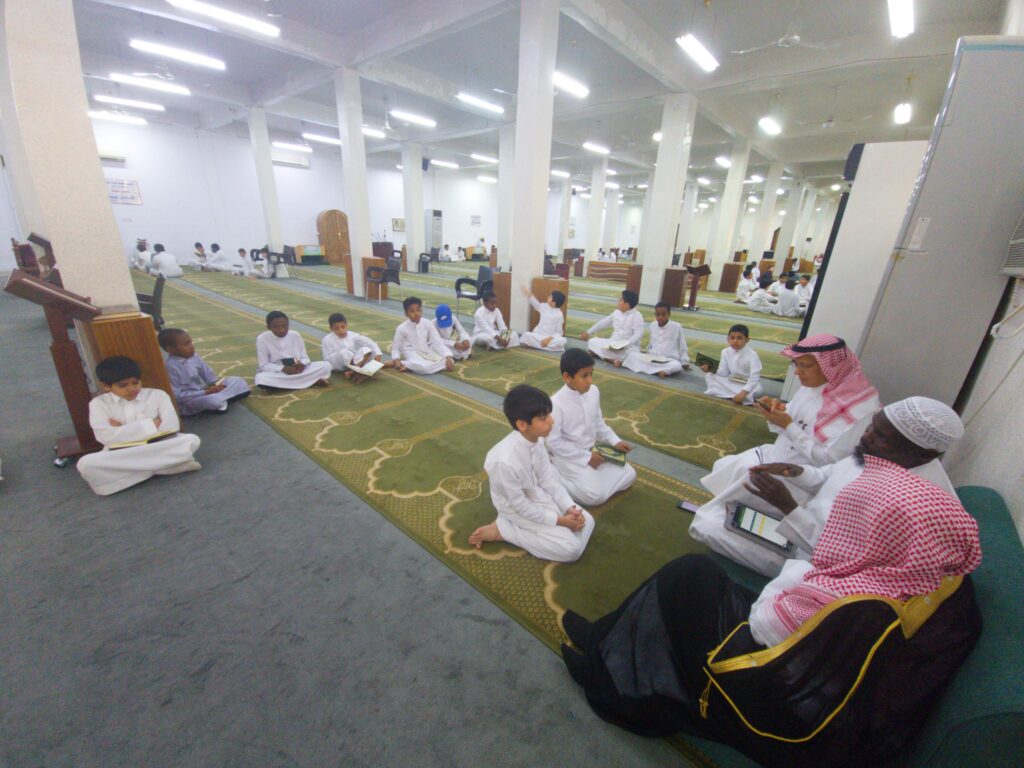 GNOy7CKWYAM myM 1024x768